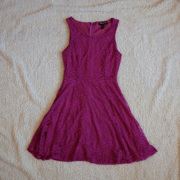 Streetwear Society Fuchsia Lace with Liner Dress - Picture 1 of 4